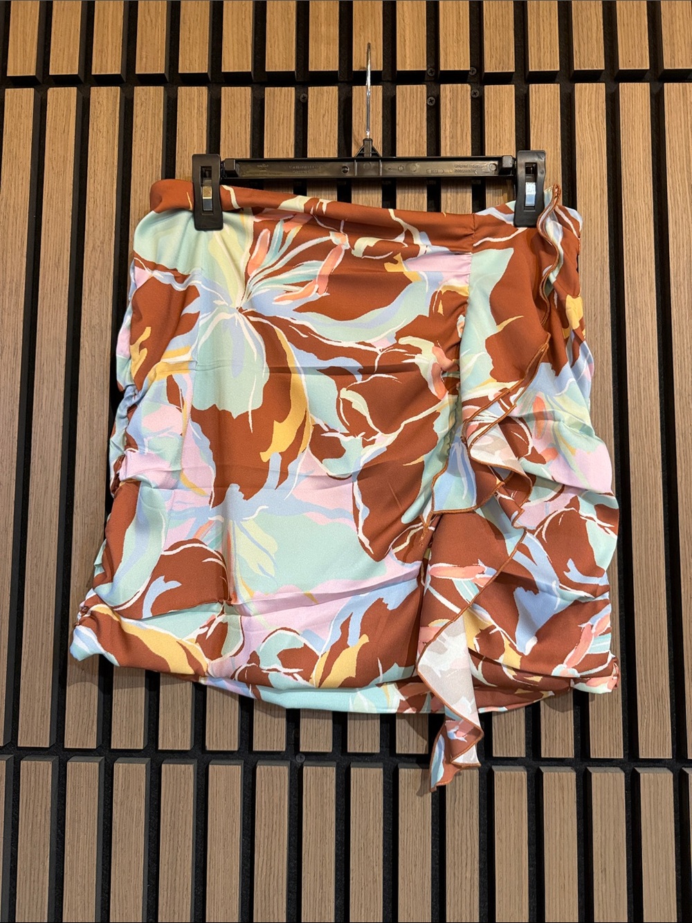 Gianni Bini Ruched Ruffle Mini Skirt